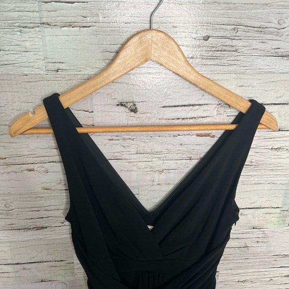 Joseph ribkoff black dress size 4 swing - Picture 5 of 8